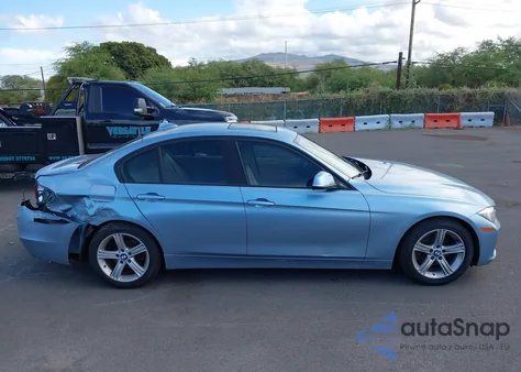 2013 BMW 328I из США, поврежденный, VIN WBA3A5C53DF355405